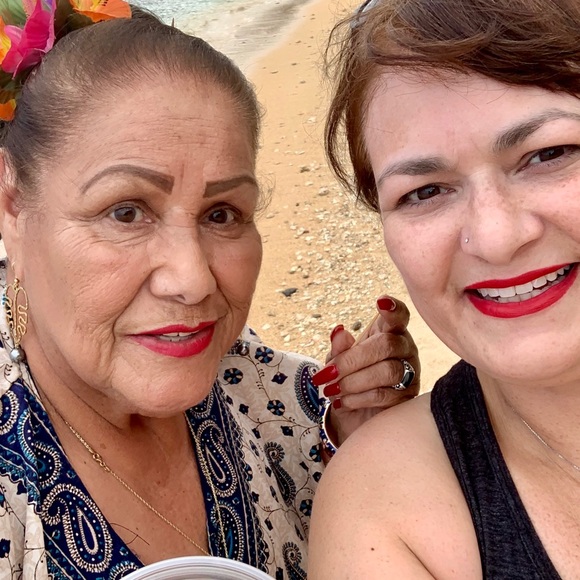 Meet your Posher, Linda - Picture 1 of 1